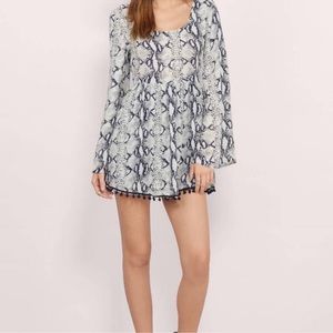 Tobi Snake Charmer Mini Dress In Grey Multi Small